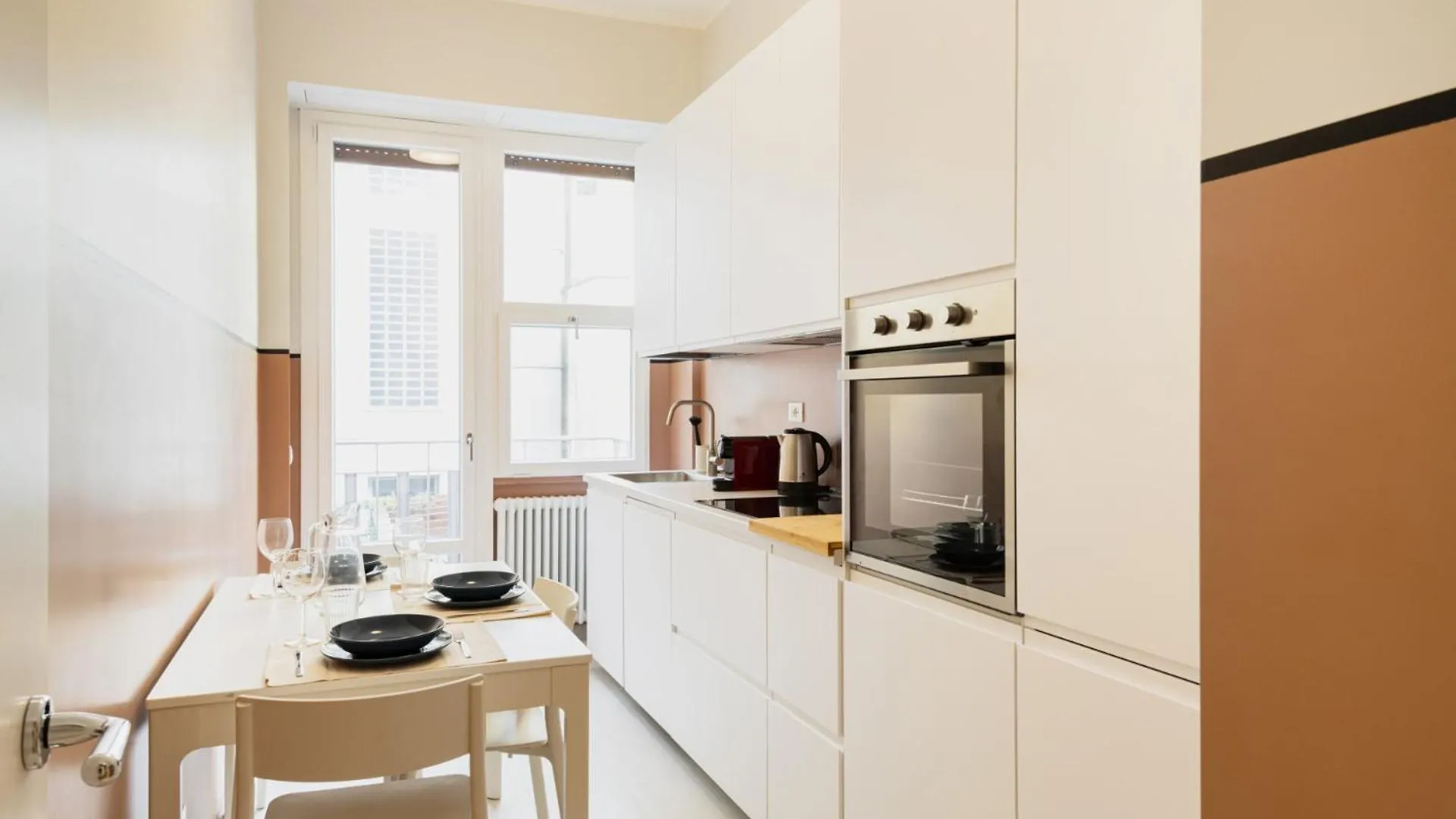 Easylife - Luminosa Dimora In Sant'Ambrogio Apartment Milan 0*,