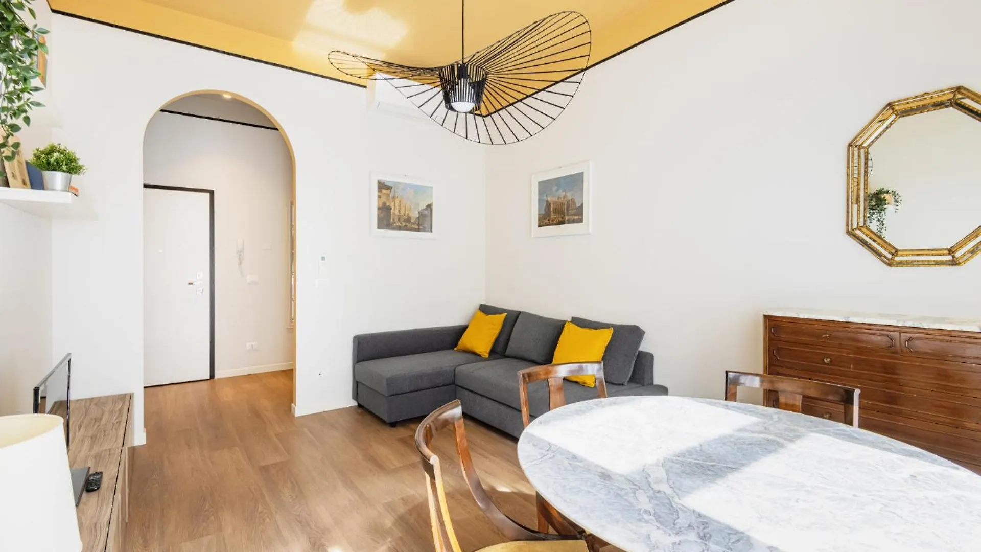 Easylife - Luminosa Dimora In Sant'Ambrogio Apartment Milan Italy